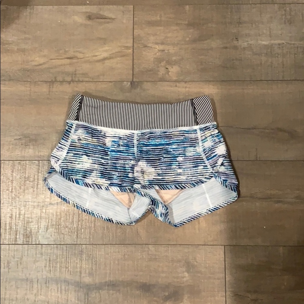Lululemon mini running shorts multicolor